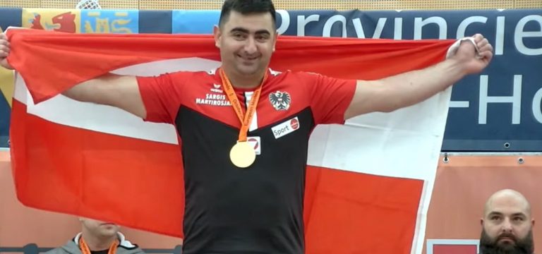 Read more about the article Sargis Martirosjan mit Masters Europa- & Weltrekord im Reißen